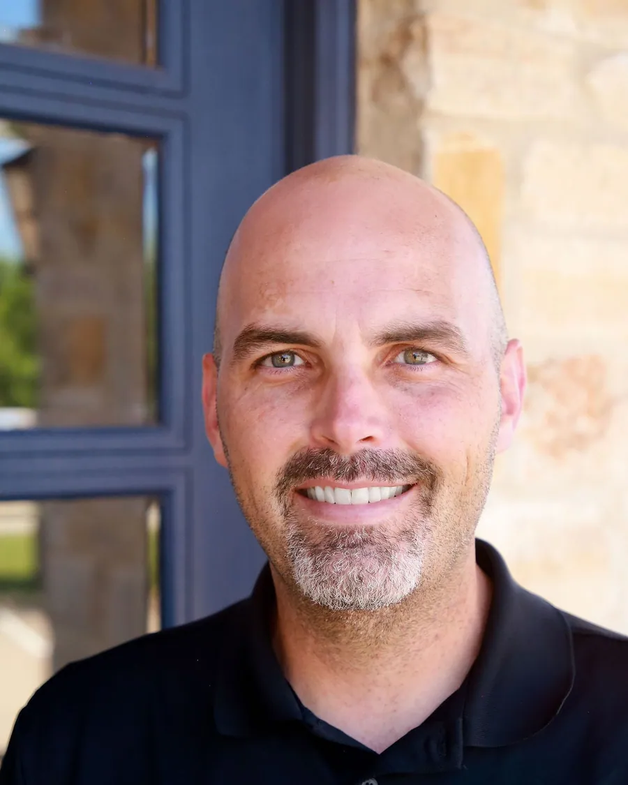 Dr. Geoff Barnum